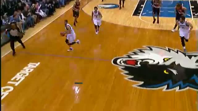 Watch NBA: Ricky Rubio's SICK Between the Legs Assist Video