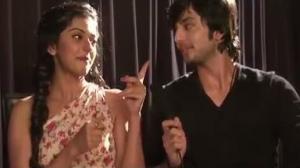 Watch Baarish - Yaariyan (Song Making) - Himansh Kohli, Rakul Preet - Movie Releasing:10 Jan 2014 Video