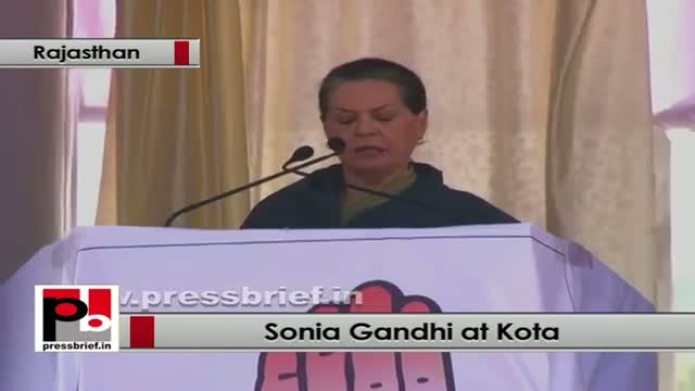 Watch Sonia Gandhi in Rajasthan: It is BJP's approach which is poisonous, not our medicines Video