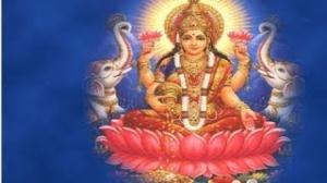 Watch Jai Laxmi Mata Aarti [Full Song] By Anuradha Paudwal - Maa Ni Aarti and Thal Video