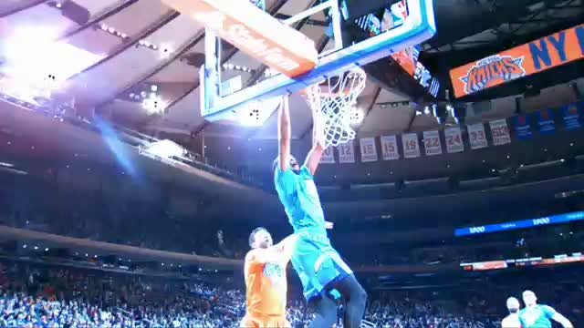 Watch NBA Phantom: Westbrook Connects with KD for the Oop Video