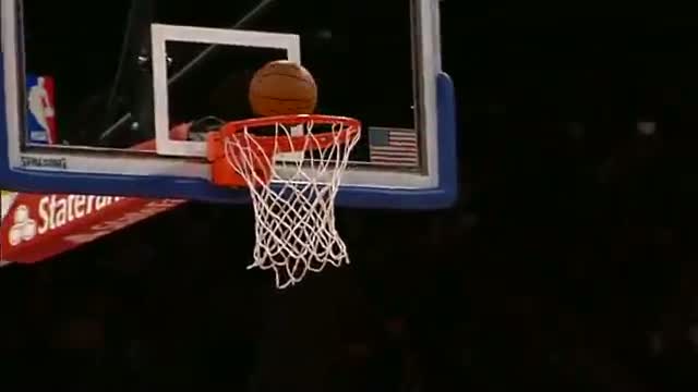 Watch Kevin Durant Crosses Over Stoudemire - Top NBA Christmas Plays Video