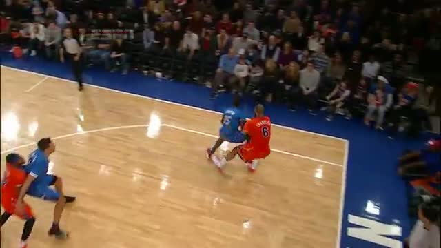 Watch Reggie Jackson Posterizes Amar'e Stoudemire - Top NBA Christmas Play #3 Video