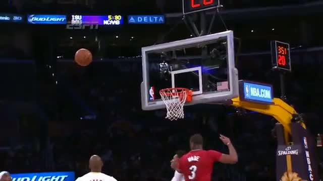 Watch LeBron James' AMAZING One-Handed Oop Finish - Top NBA Christmas Play #1 Video