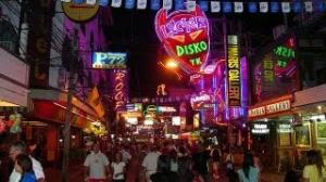 Watch Pattaya Walking Street Nightlife 2013 Video