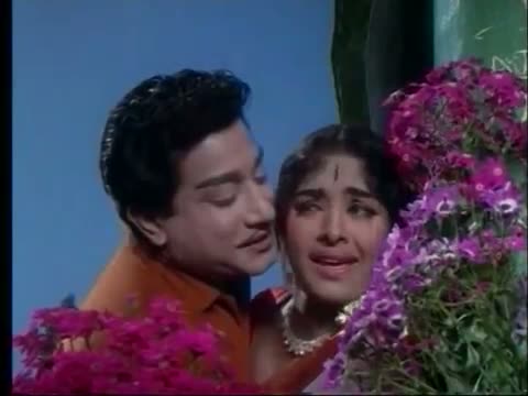 Watch Poo Malayil - Ooty Varai Uravu - Sivaji Ganesan & K. R. Vijaya (Tamil Song) Video