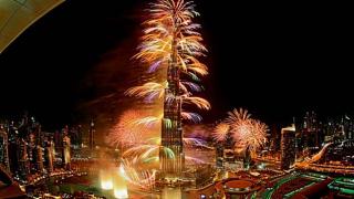 Watch Burj Khalifa, Dubai 2014 Fireworks Video