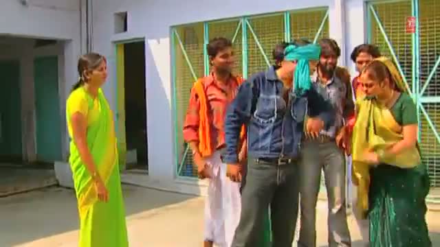 Watch Murfga Ke Joos (Bhojpuri Video Song) | Movie: Tunuaa Chadhal Rahe - A Criminal Love Story Video