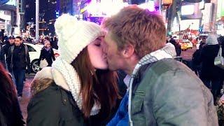 Watch New Year's Kiss Card Trick Video