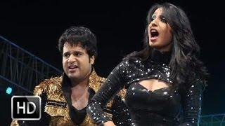 Watch Krishna & Kashmira ''New Year 2014'' Dance Performance Video