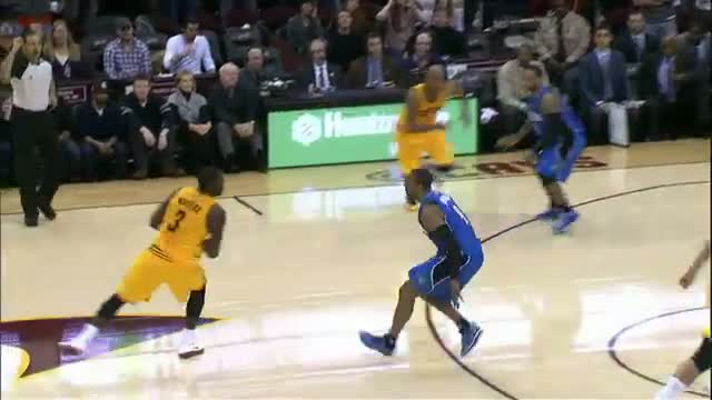 Watch NBA: Dion Waiters Takes it to the Tin in the Last Second to Force OT Video