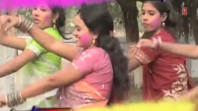 Watch Bhojpuri Video Song "Lamhar Pichkaari Le Ke" - Movie: Baurail Devra Holi Mein Video