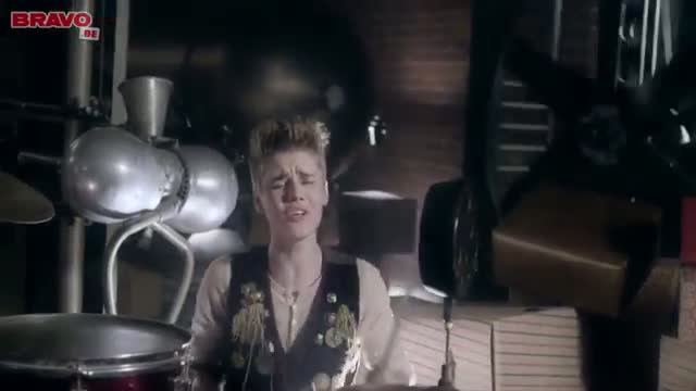 Watch Justin Bieber - Santa Claus Is Comin' To Town (Official Music Video) - Best of Justin Bieber Song Video