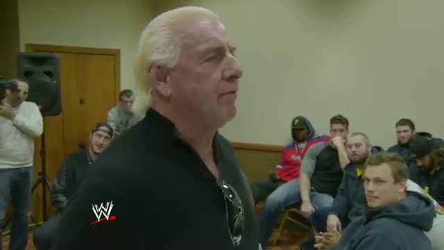 Watch WWE: Nature Boy Ric Flair inspires the San Francisco 49ers Video