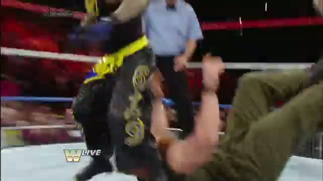 Watch Rey Mysterio & The Usos vs. Daniel Bryan, Luke Harper & Erick Rowan: WWE Raw, Jan. 6, 2014 Video