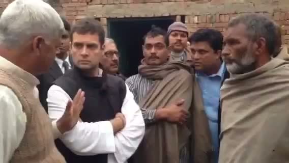 Watch Congress Vice President Rahul Gandhi meeting the victims of Muzaffarnagar riots, December 23, 2013 Video