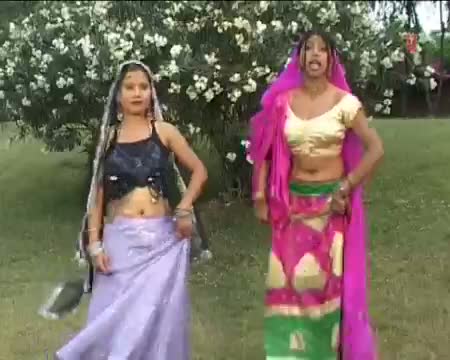 Watch Bhojpuri Video Song "Main To Baniya Yaar Fasaan Lungi" From Movie: Launda Badnaam Huaa Video
