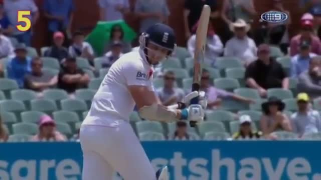 Watch Top 10 Aussie Ashes wickets Video