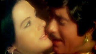 Watch Meri Duniya Mein Tum Aayi - Classic Romantic Hindi Song - Heer Raanjha (1970) - Raaj Kumar, Priya Rajvansh Video