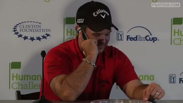 Watch Patrick Reed talks to President Clinton after winning Humana Video