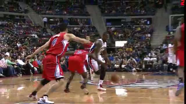 Watch NBA: Greg Monroe Through the Legs Pass From the Ground Video