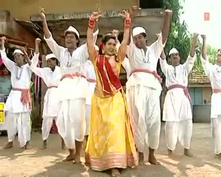 Watch Bhojpuri Video Song "Chadhti Umiriya Mein" From Movie: Piya Pardeshiya Bhaile Video