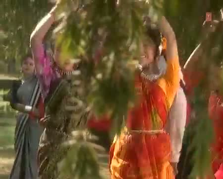 Watch Bhojpuri Video Song "Chal Chali Nadiya Ke Paar" From Movie: Piya Pardeshiya Bhaile Video