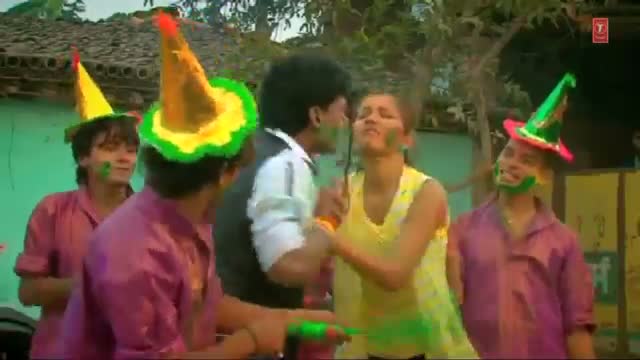 Watch Bhojpuri Holi Video Song 2014 "Daal Dehab Pachha Gori" From Movie: Manmauji Holi Video