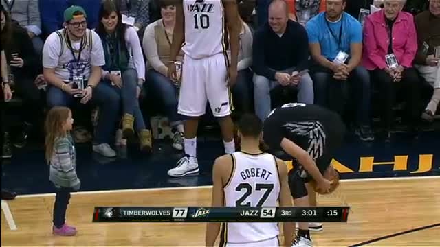 Watch NBA: Ricky Rubio's Cool Assist with Fan Video