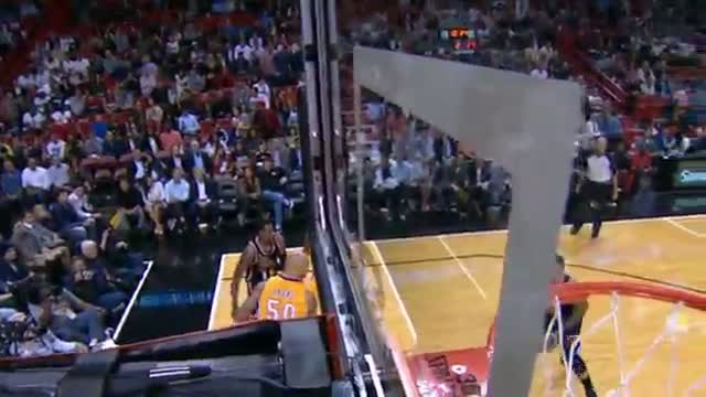 Watch NBA: Michael Beasley Drives and Rocks the Rim! Video