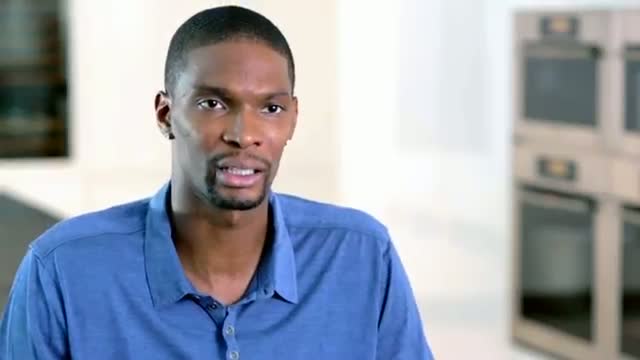 Watch NBA: Chris Bosh Heats Up The Kitchen - Amex Off the Court Video