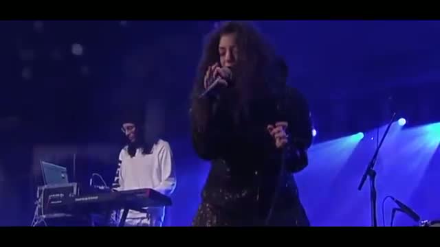 Watch Performance Lorde -'Tennis Court' Live Video Video