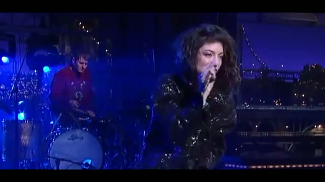 Watch Lorde Live performance 'Team' Video Video