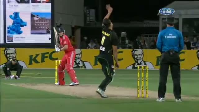 Watch Australia Wickets Taken v England - Aus v Eng 1st T20I Hobart - 29 January 2014 Video