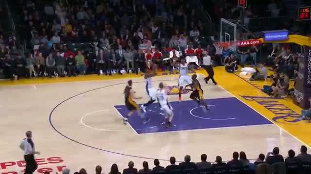 Watch NBA: Al Jefferson Ties a Career-High With 40 Points! Video
