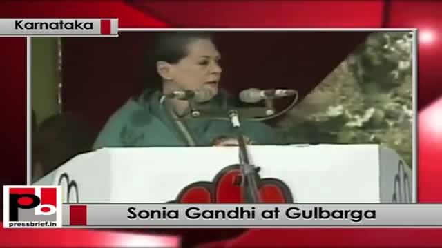 Watch Sonia Gandhi addresses public meeting at Gulbarga in Karnataka Video