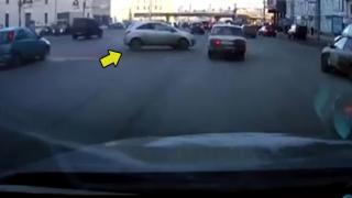 Watch Amazing Car Parking In Moscow Video
