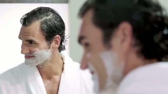 Watch Lionel Messi & Roger Federer Trading Places Gillette InnerSteel TVC Video