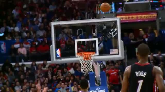 Watch NBA Phantom: LeBron and Blake's Dunk Party Video