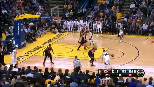 Watch NBA: Stephen Curry and the Warriors Take the Bulls by the Horns Video