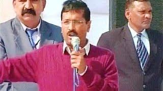 Watch Arvind Kejriwal addresses auto driver's issues at 'Mahasabha' Video