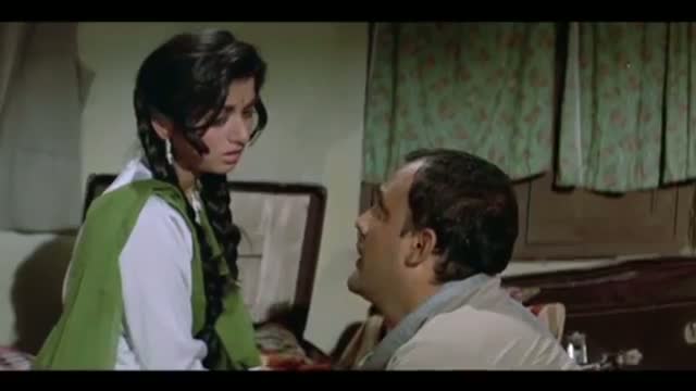 Watch Maine Pyar Kiya - Blockbuster Romantic Hit Hindi Movie - Salman Khan & Bhagyashree - Part 01/13 Video