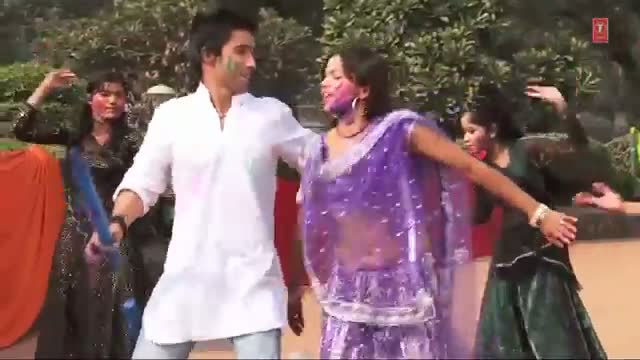 Watch Bhojpuri Holi Video Song "Maare Pichkari Chhouda" By Rang Daalin Jija Holi Mein Video