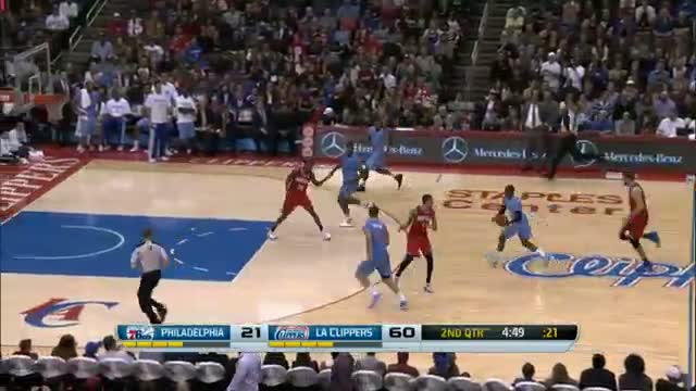 Watch NBA: Blake Griffin DAZZLES with a Duo of Windmill Oop Finishes Video
