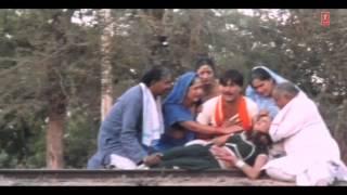 Watch Bhojpuri Video Song "Phatela Karejava Tutal" From Movie: Hamar Gaon Hamar Desh Video