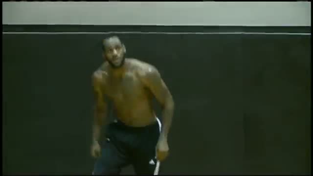 Watch NBA: LeBron Puts on a Dunking Clinic in Practice Video