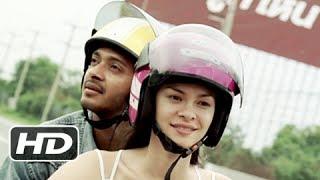 Watch Dheere Dheere Chal Zindagani - Best Romantic Hindi Song - Bombay To Bangkok (2008) Video