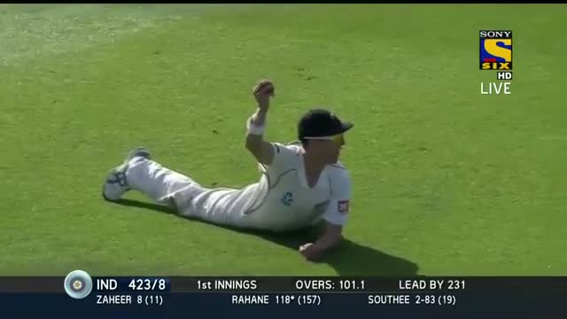 Watch Unbelievable One Hand Catch Southee of Rahane - IND vs NZ 2014 2nd Test Day 2 Video