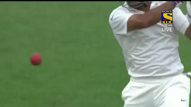 Watch MS Dhoni Powerfull straight drive - India vs New Zealand 2014 - 2nd Test Day 2 Video