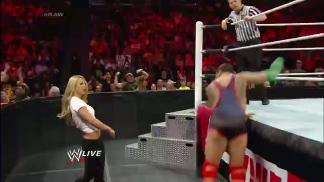 Watch Santino Marella vs. Fandango: WWE Raw, Feb. 17, 2014 Video